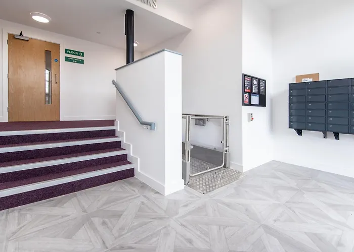 Modern 1 Bedroom Apartment Near Nottingham Train Station