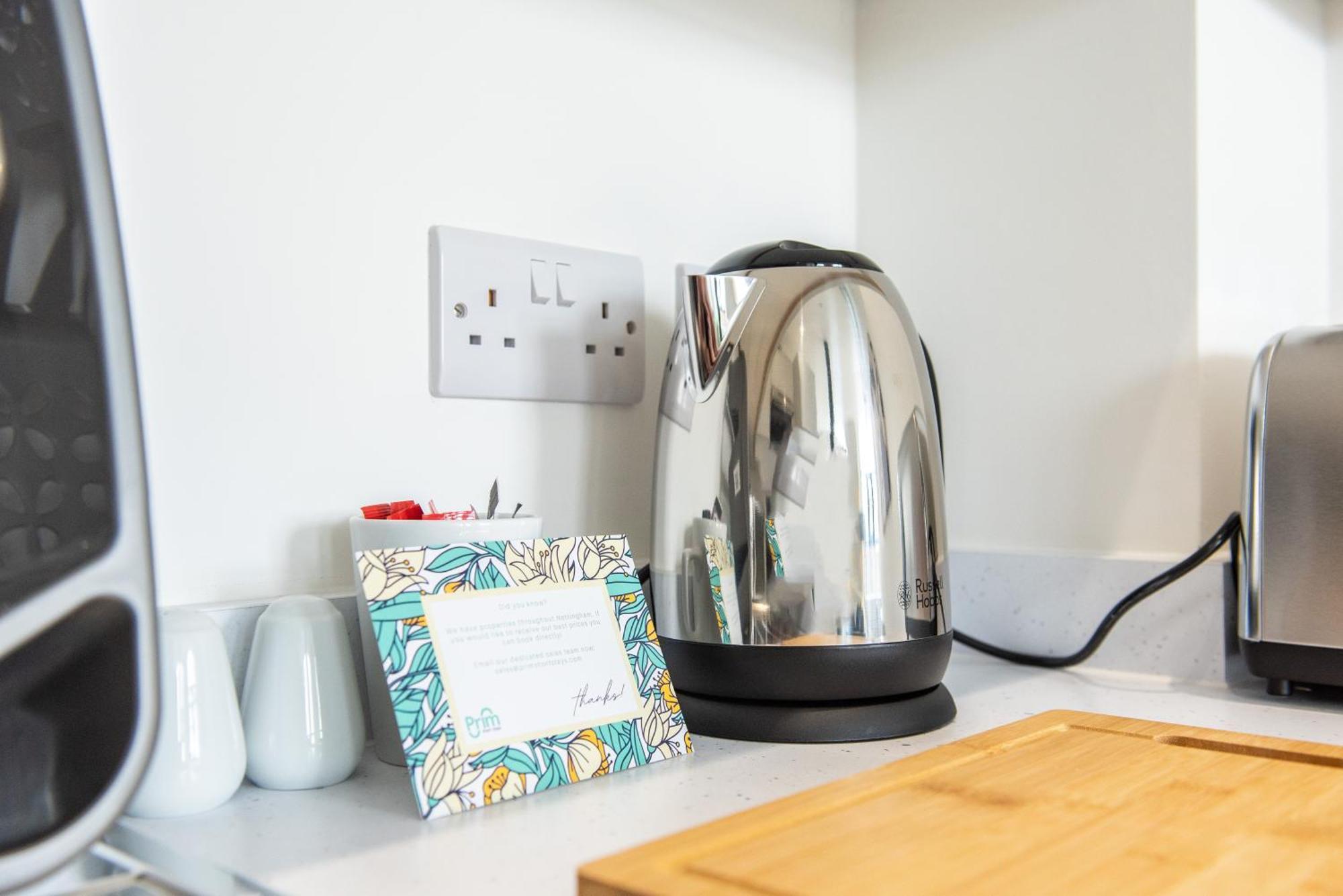 Modern 1 Bedroom Near Train Station * Nottingham